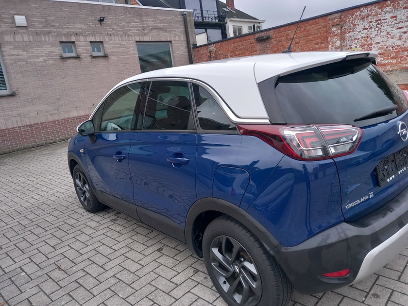 Opel Crossland X