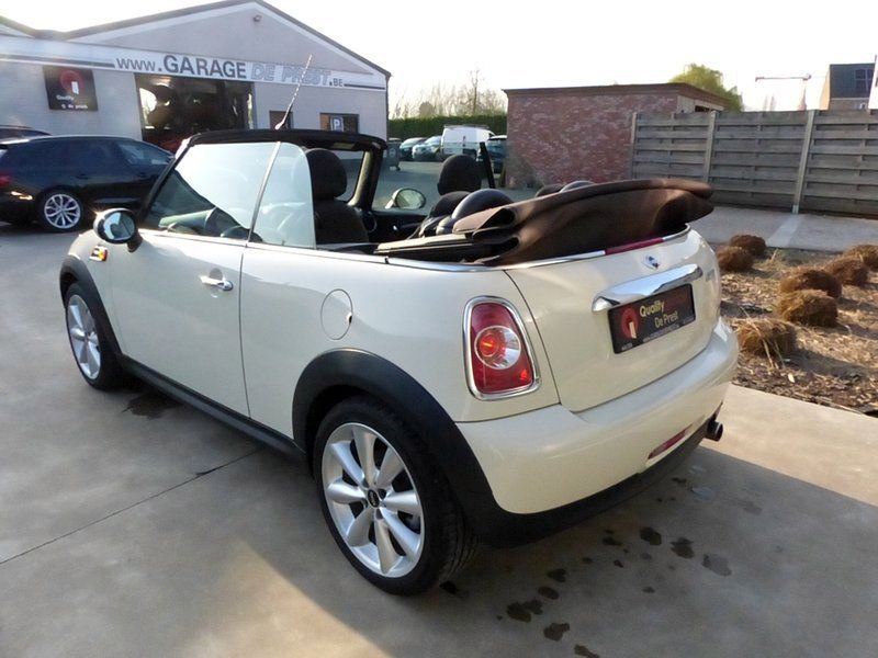 MINI Cabrio