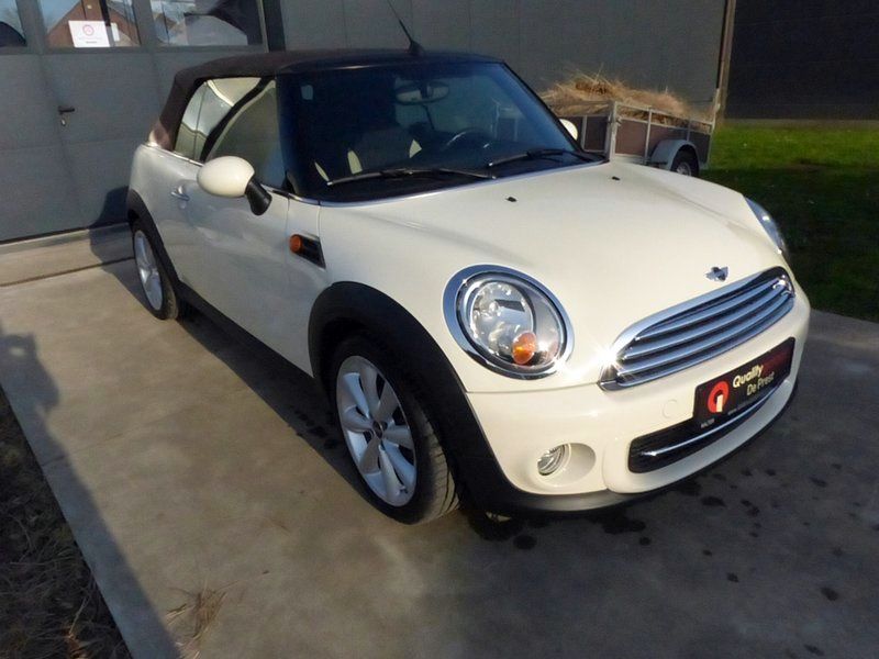 MINI Cabrio