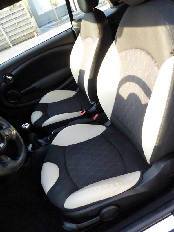 MINI Cabrio
