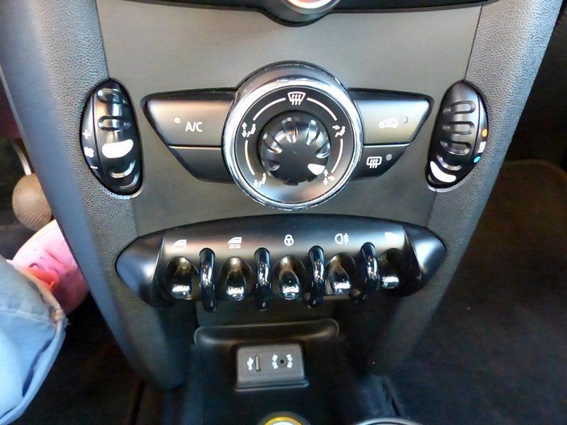 MINI Cabrio