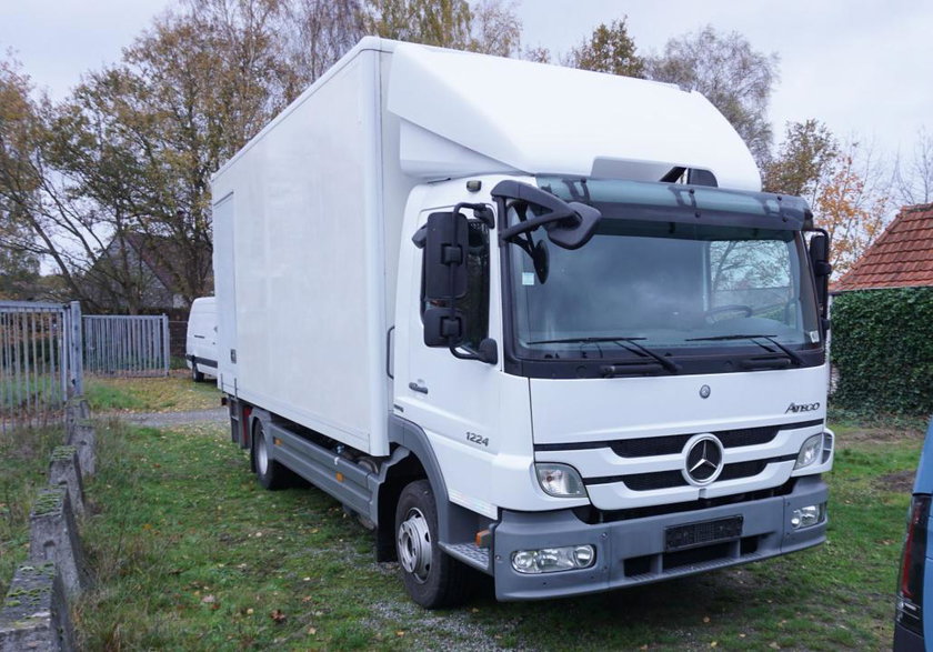 Mercedes
