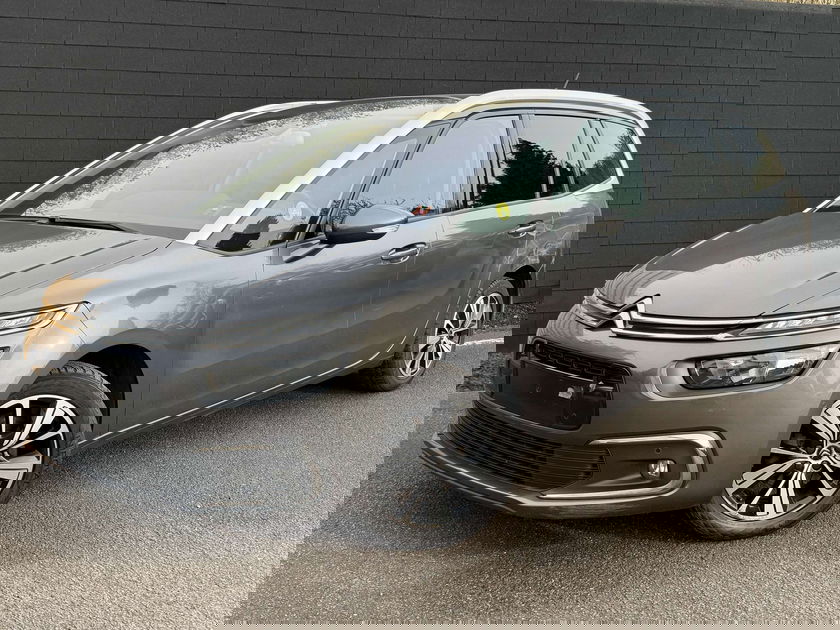 Grand 1.5 BlueHDi+7 PLCS+AIRCO+ECRAN+CUIR+SIEGES MASSANT