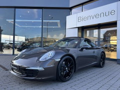 Porsche 911 CARRERA