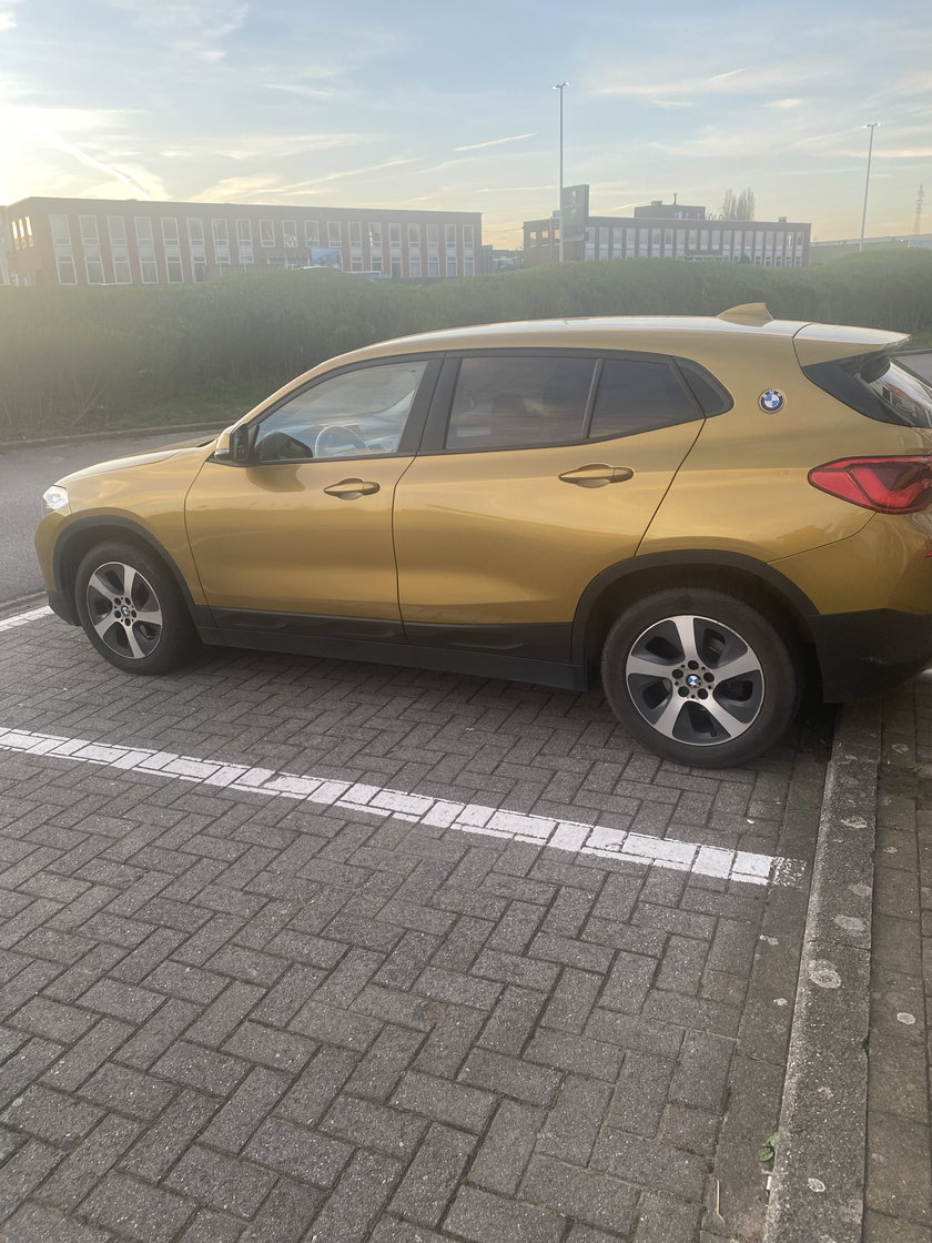 BMW X2