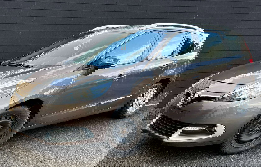 1.2+MARCHAND OU EXPORT+7 PLACES+NAVI+AIRCO+EURO 6B