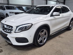 Mercedes GLA