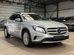 Mercedes GLA