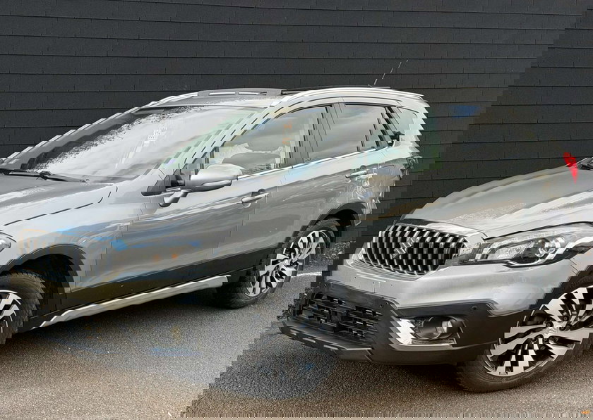 S-Cross 1.4 48V Hybrid+NAVI+CAMERA+TOIT OUVR+CUIR+JANTES