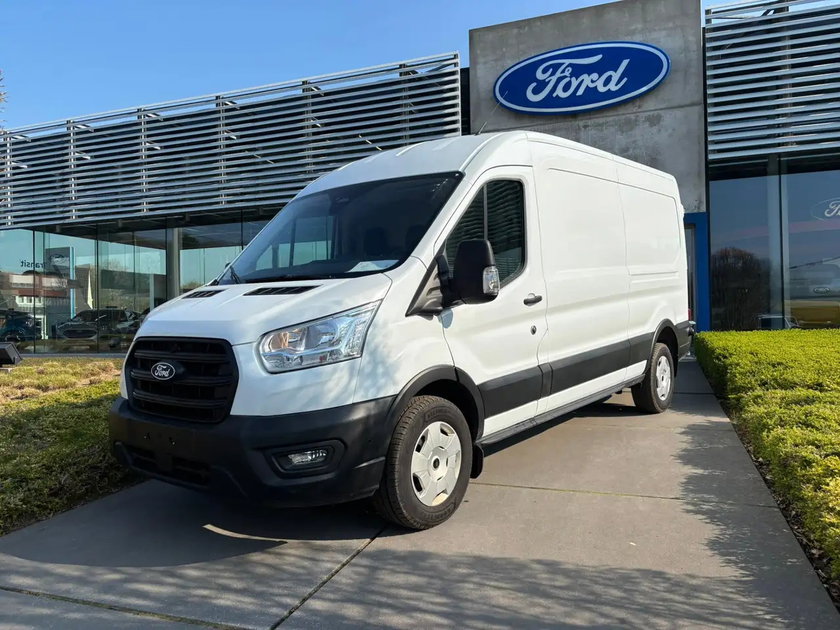 Ford Transit furgone commerciale per noleggio