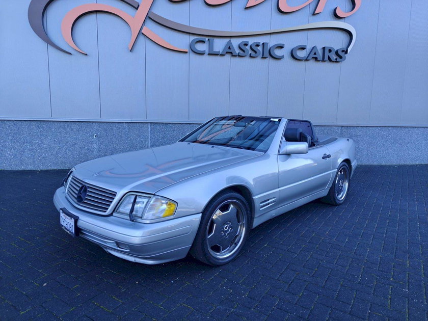 Mercedes R 500