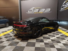 Porsche 911 CARRERA