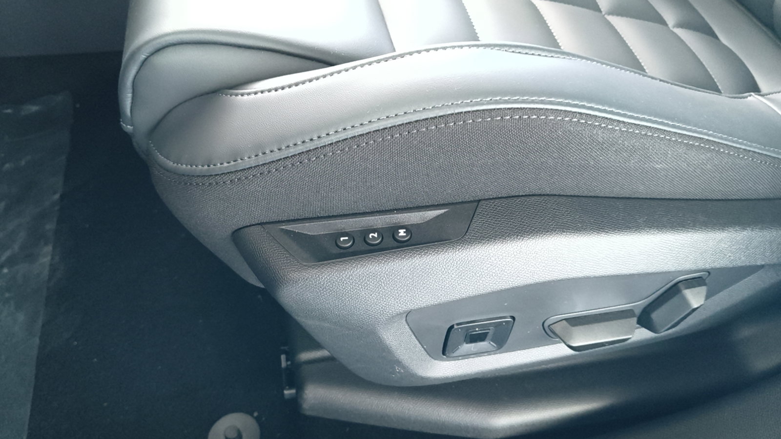 Citroen C5 Aircross thumb 1