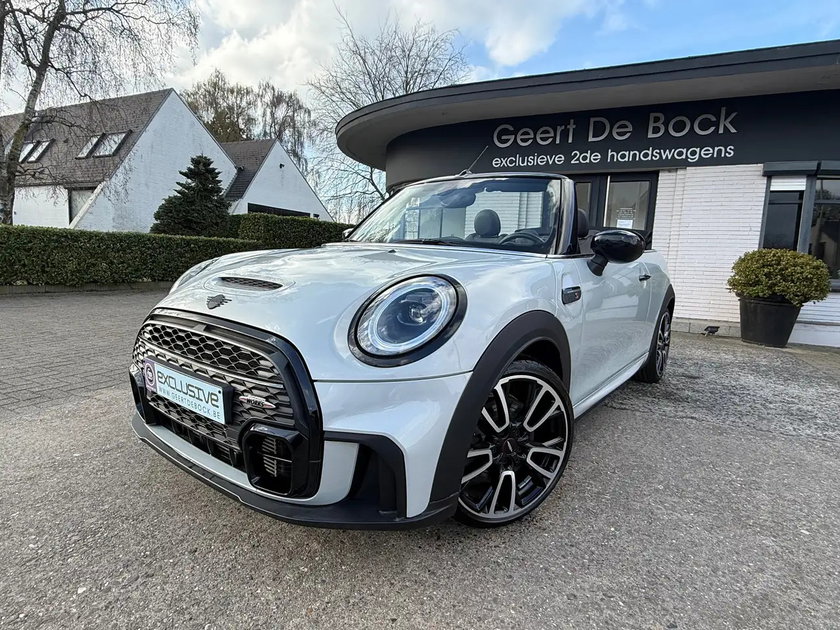 MINI Cabrio