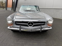 Mercedes 280 SL
