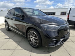 Mercedes EQE