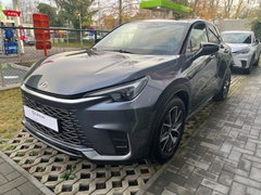 Lexus LBX
