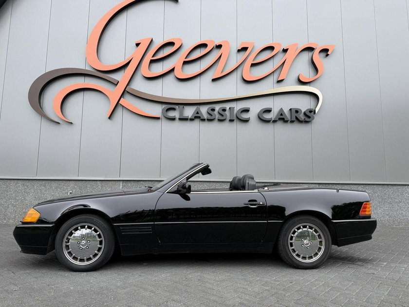 Mercedes R 300