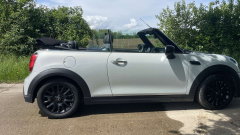 MINI Cabrio