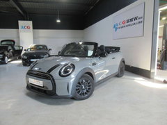 MINI Cabrio