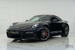 Porsche 911 CARRERA