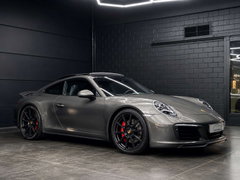 Porsche 911 CARRERA
