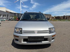 Mitsubishi Space Runner