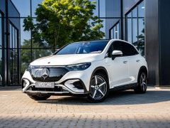 Mercedes EQE