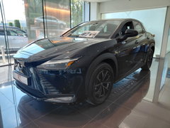Lexus RZ