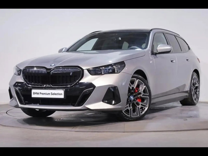 BMW i5
