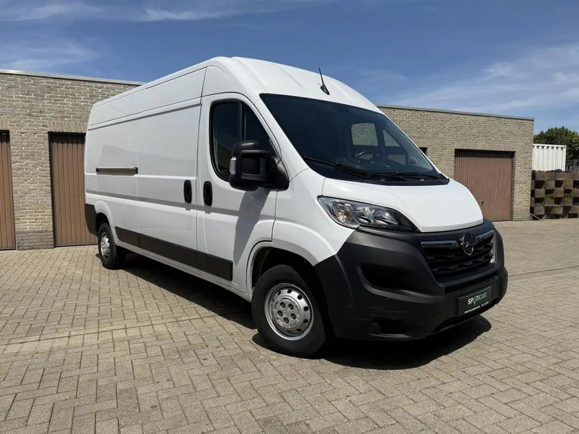 Opel Movano