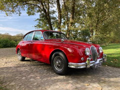 Jaguar MK II