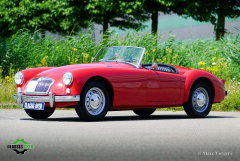 MG MGA