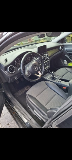 Mercedes CLA