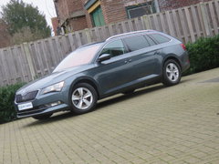 Skoda Superb Combi
