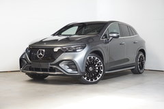 Mercedes EQE