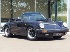 Porsche 911 CARRERA