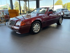Mercedes R 300