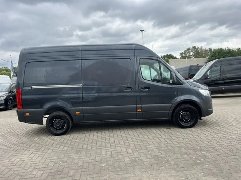 Mercedes Sprinter
