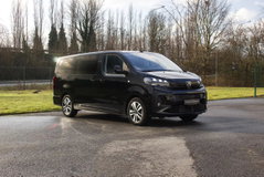Peugeot Traveller