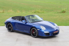Porsche 911 CARRERA