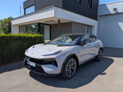 Lotus Eletre