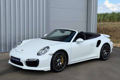 Porsche 911 TURBO