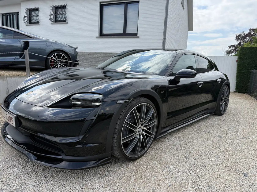 Porsche Taycan