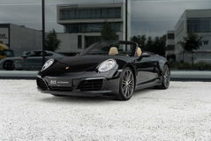 Porsche 911 CARRERA