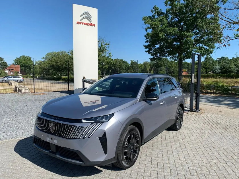 Peugeot 5008