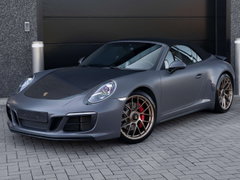 Porsche 911 CARRERA