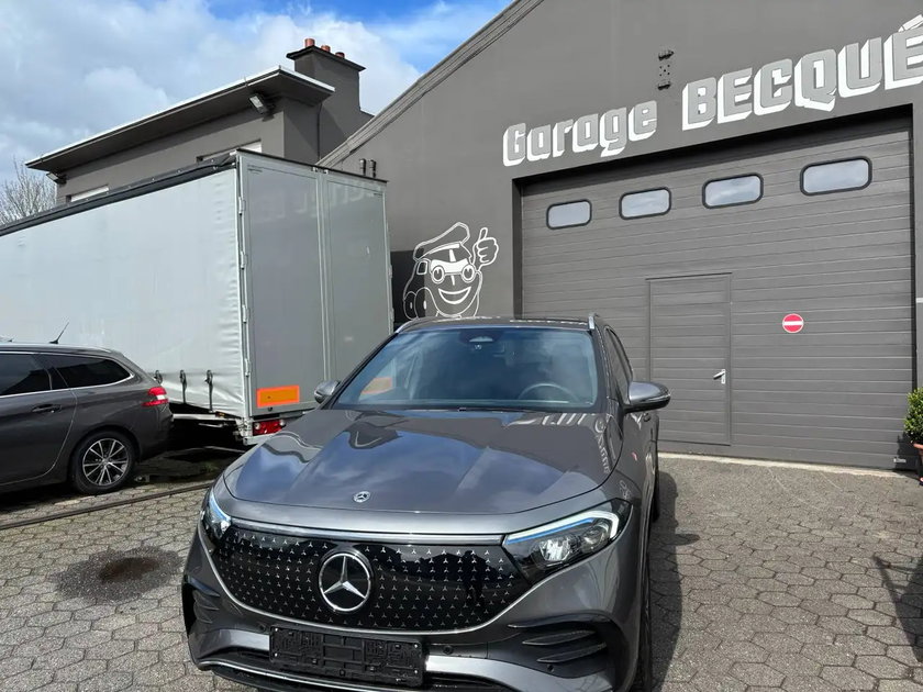Mercedes EQA