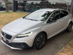 Volvo V40 Cross Country