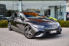 Mercedes EQE